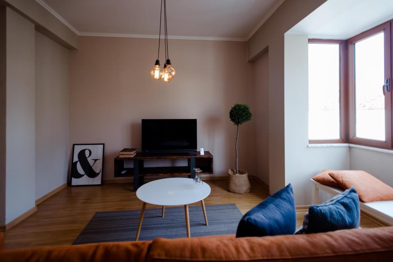 7Seven Hotel Korce Buitenkant foto